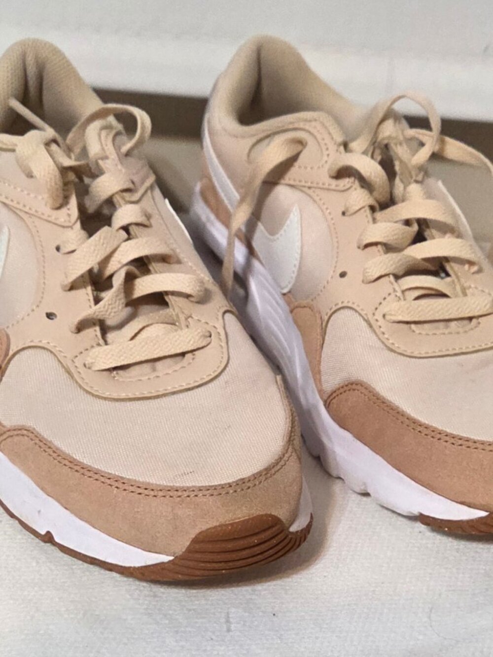 Nike Wmns Air Max 90 Sanddrift Sail Light Brown DH8010-004 Women’s Size 11